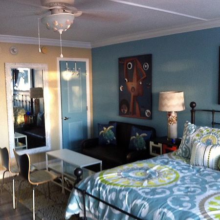 Club Bamboo South - Bradenton Beach Eksteriør bilde